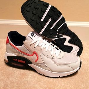 Nike Air Max  Excee SE Photon Dust/Dark Obsidian/White/Red DZ0795 013